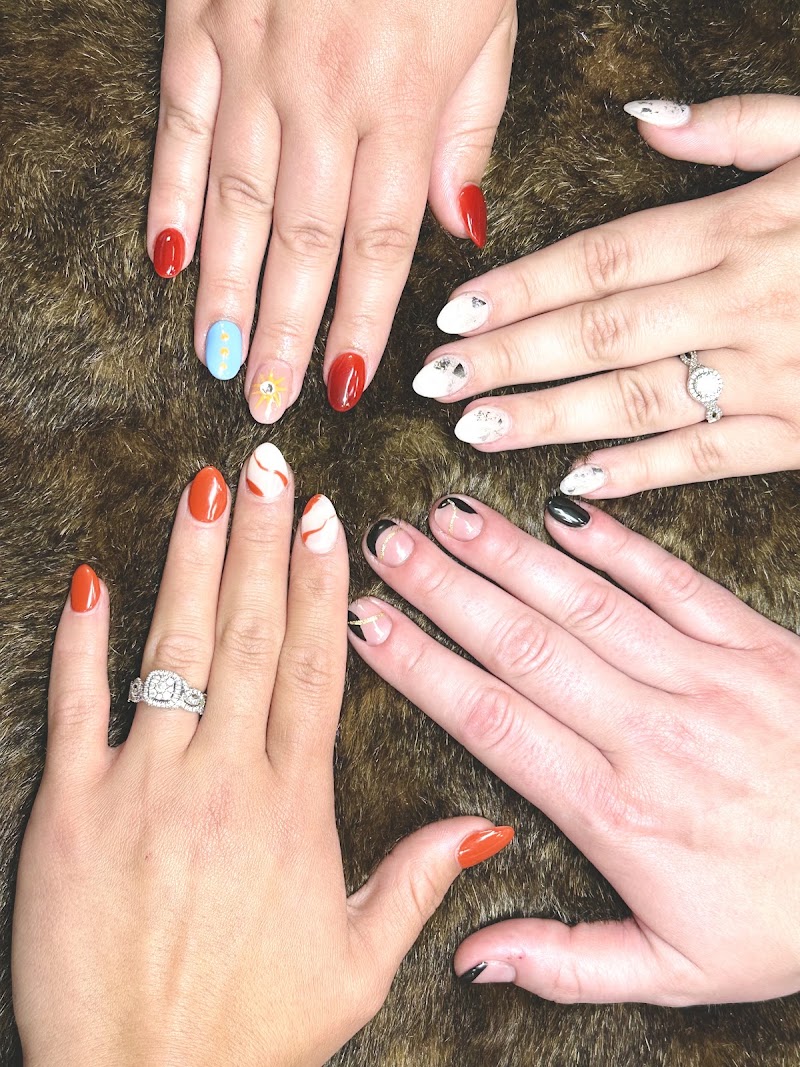 Jenny Le Nail’s, nail salon in Austin, MN, photo 6 of 10